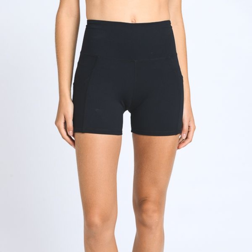 High Waist Active Shorts feature Flattering Accen - Picture 5 of 6